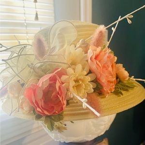 Beautiful Easter/Tea Party/Kentucky Derby Hat